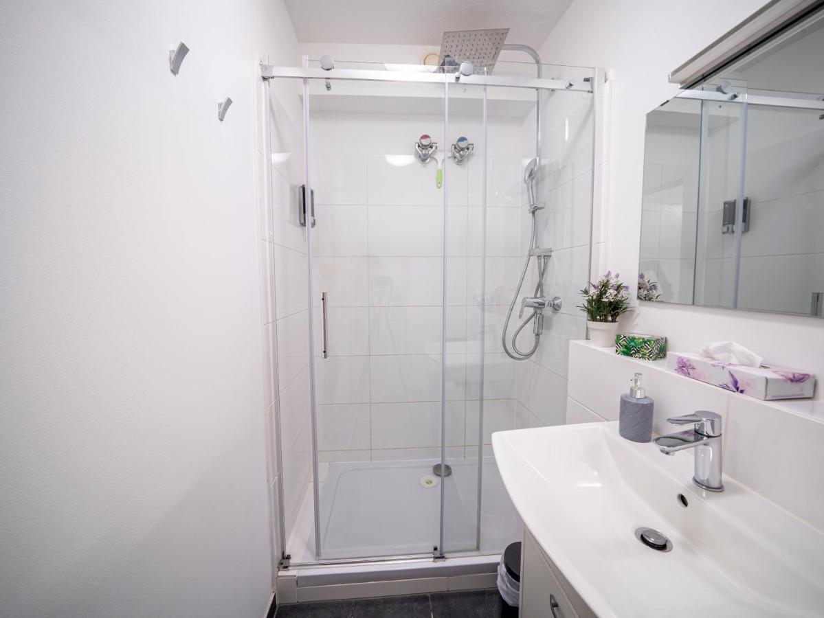City Suite - 5 Min To Hbf Mannheim Bagian luar foto